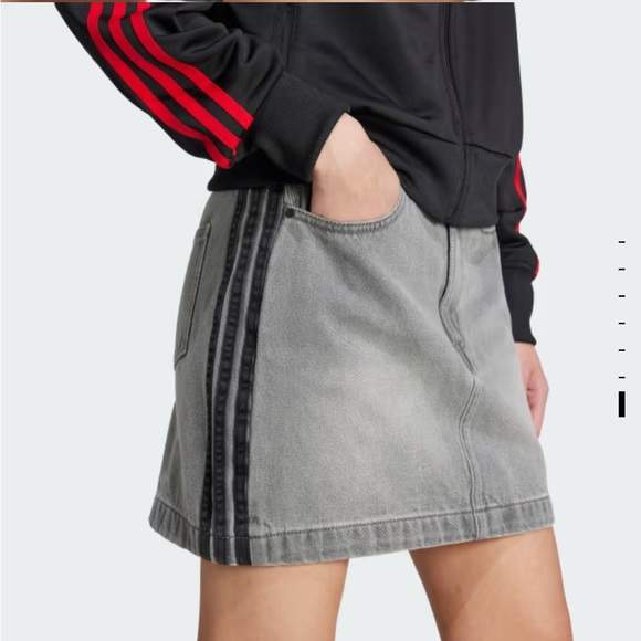New adidas Adicolor 3-Stripes Denim Mini Skirt - Picture 7 of 12
